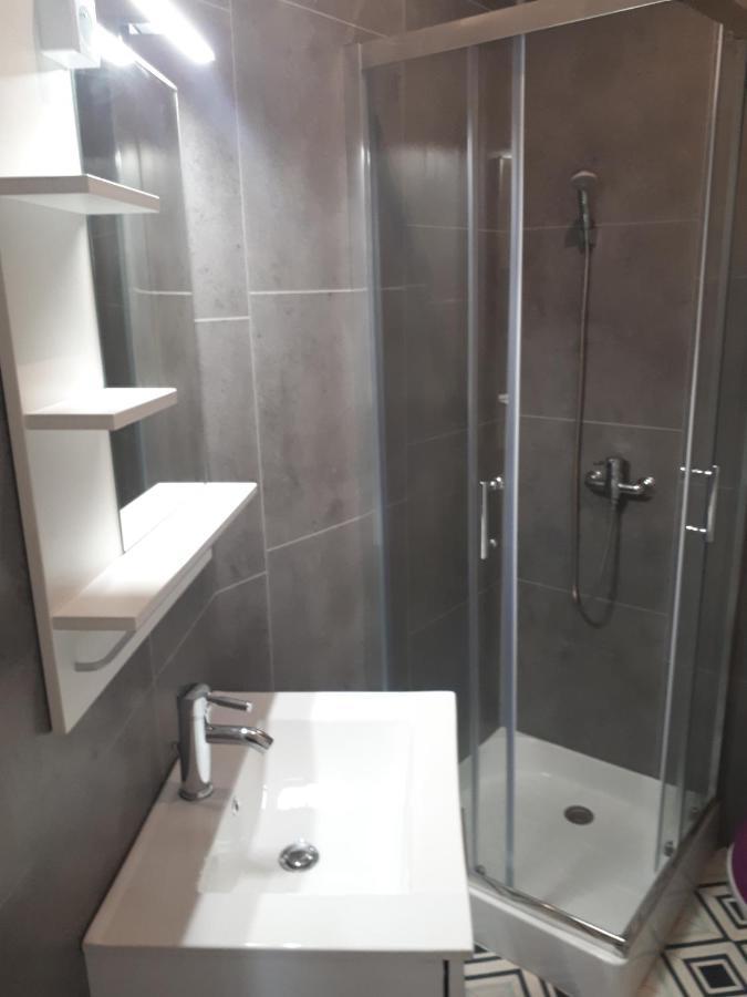 Rent4Night Grenoble Aigle Apartment ภายนอก รูปภาพ